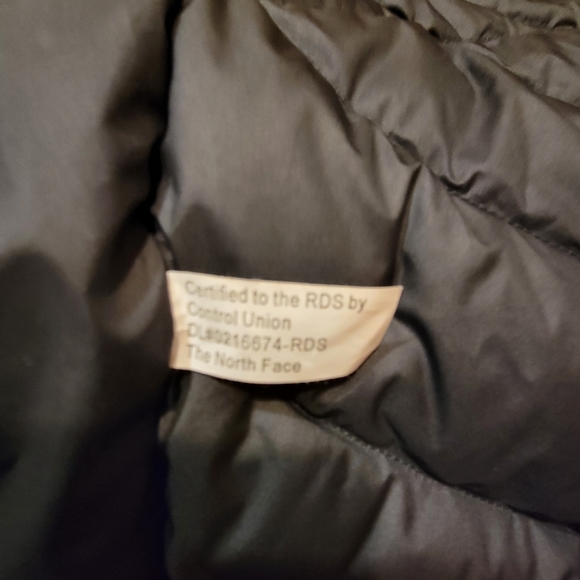 Coat - Picture 5 of 7